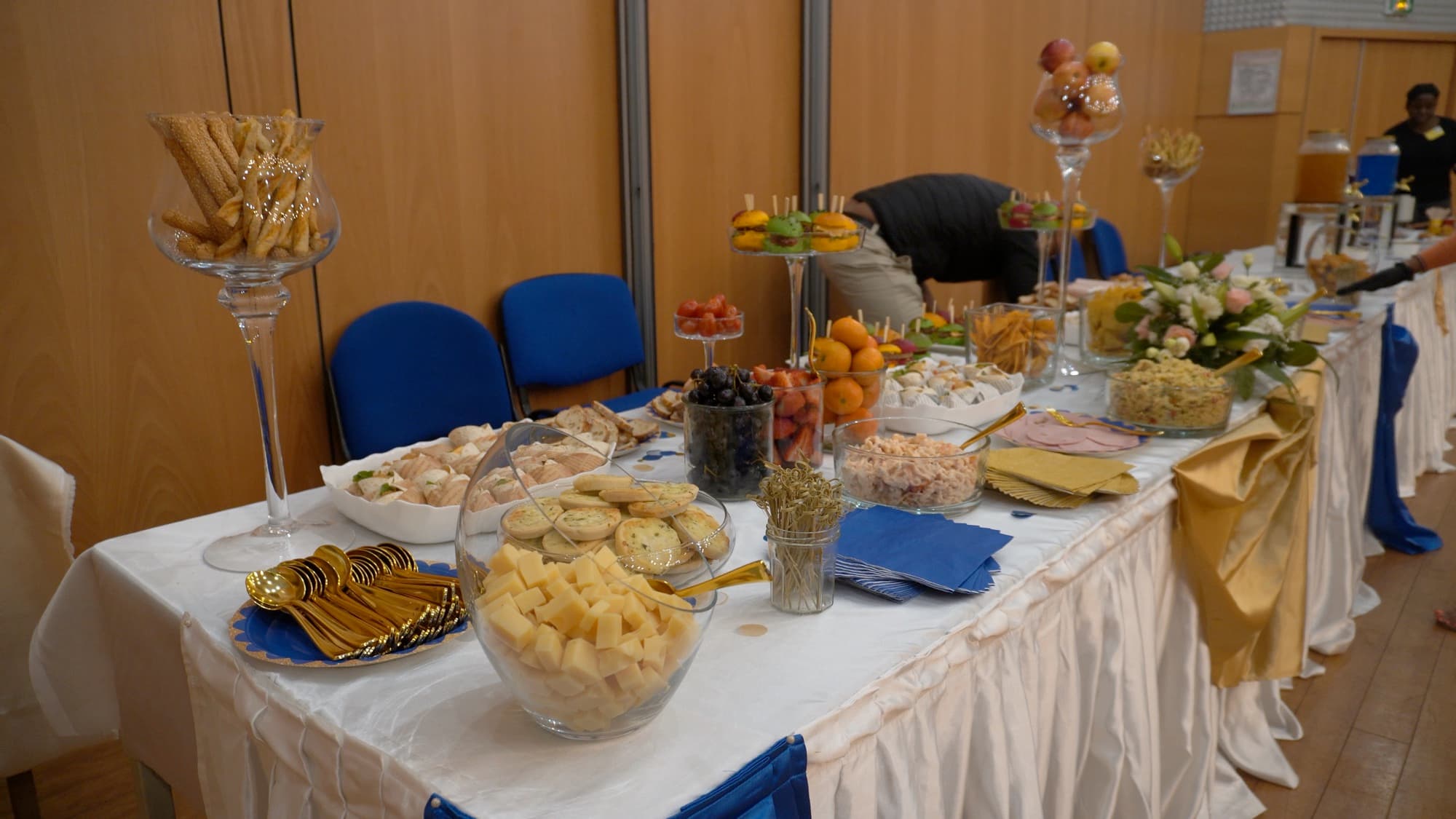 Étape 3 : Buffet traiteur de célébration